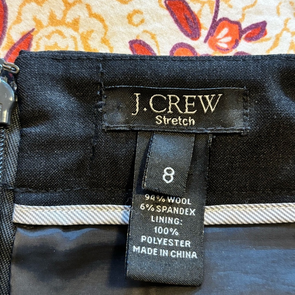 J Crew Gray Stretch Pencil Skirt - size 8​​ - Picture 6 of 7